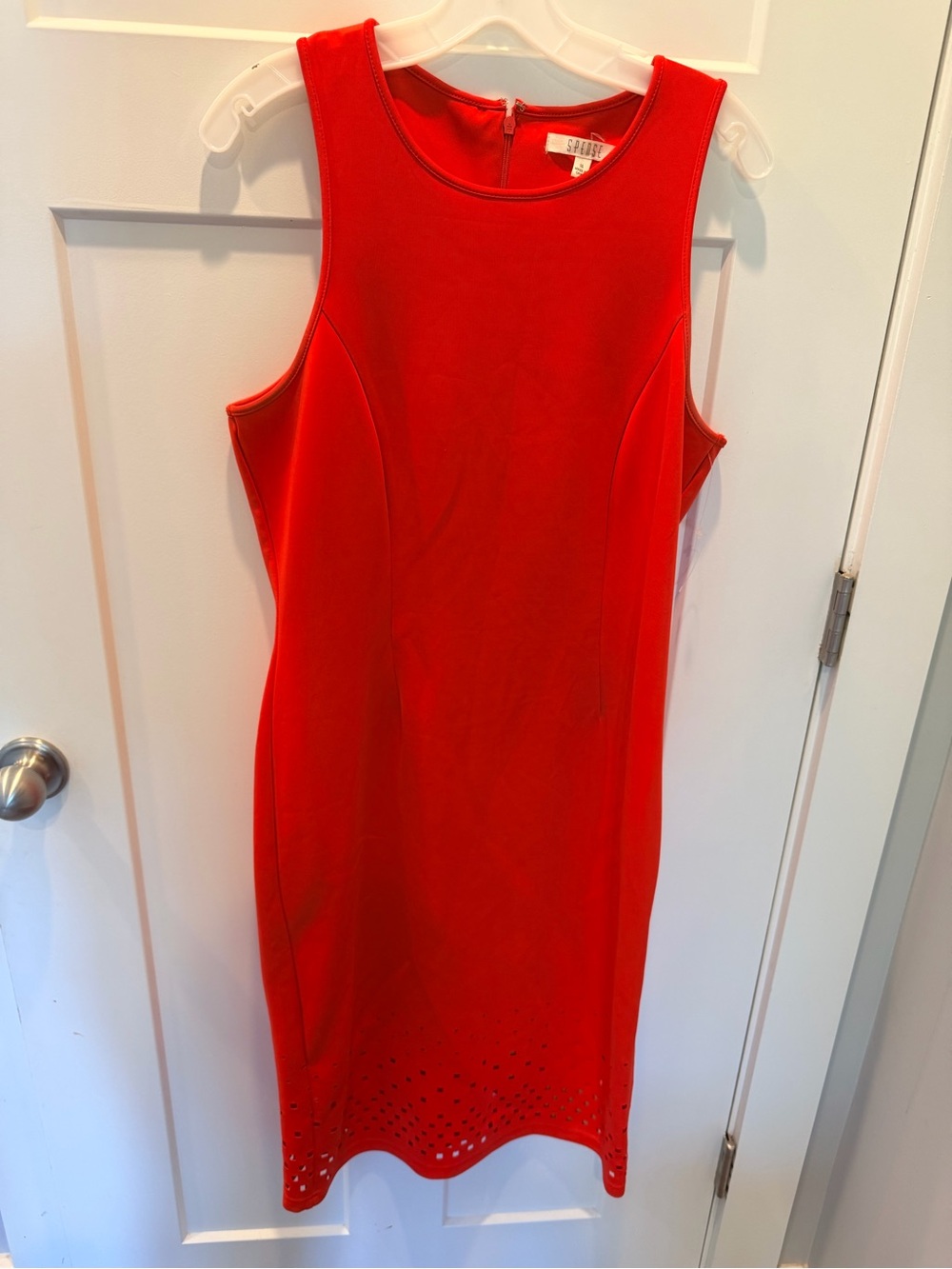 Spense Red Sleeveless Sheath Dress Laser Cut Hem 14